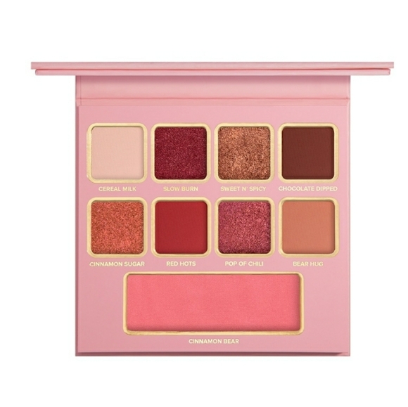 HP🏆 NIB LE Cinnamon Bear Makeup Set - Picture 6 of 12